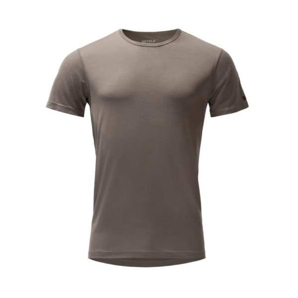 Devold Devold Breeze Merino 150 T-Shirt Man GO 180 210 A Bardu Sport 1
